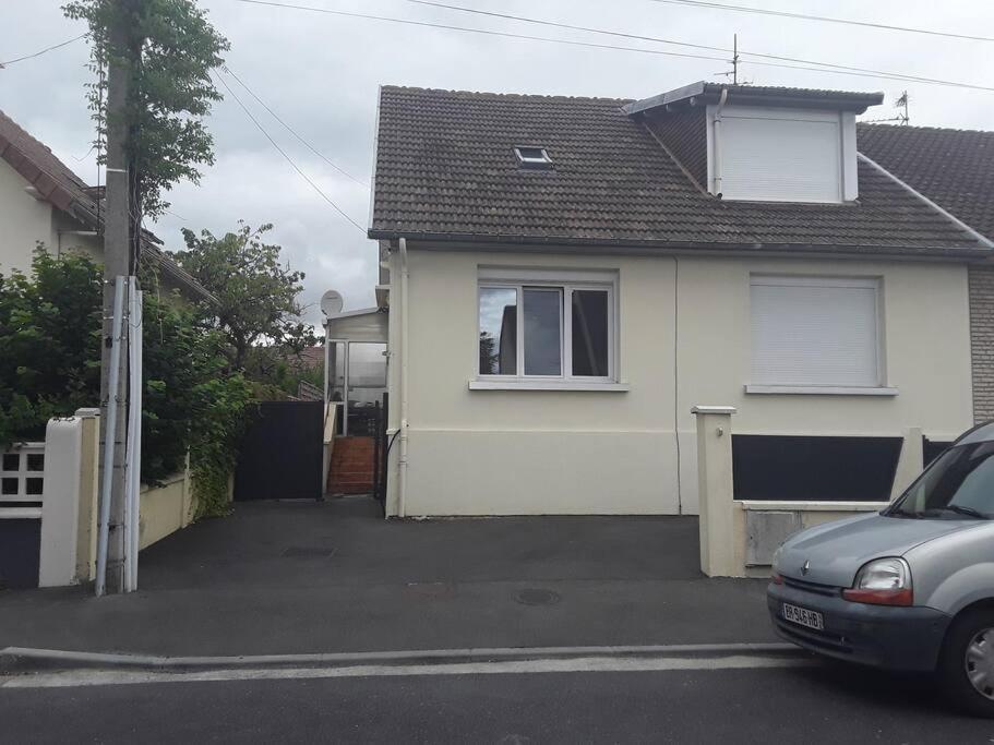 Maisonnette 28 M2 Au Fond Du Jardin Calme&Confort مونديفيل المظهر الخارجي الصورة