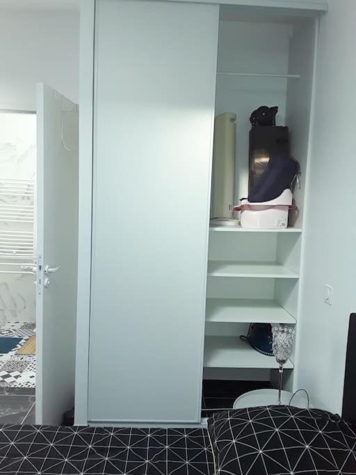 Maisonnette 28 M2 Au Fond Du Jardin Calme&Confort مونديفيل المظهر الخارجي الصورة