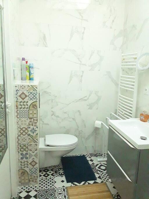Maisonnette 28 M2 Au Fond Du Jardin Calme&Confort مونديفيل المظهر الخارجي الصورة